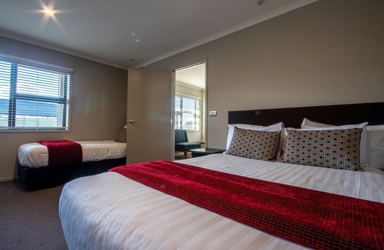Amity Court Motel Stratford Εξωτερικό φωτογραφία