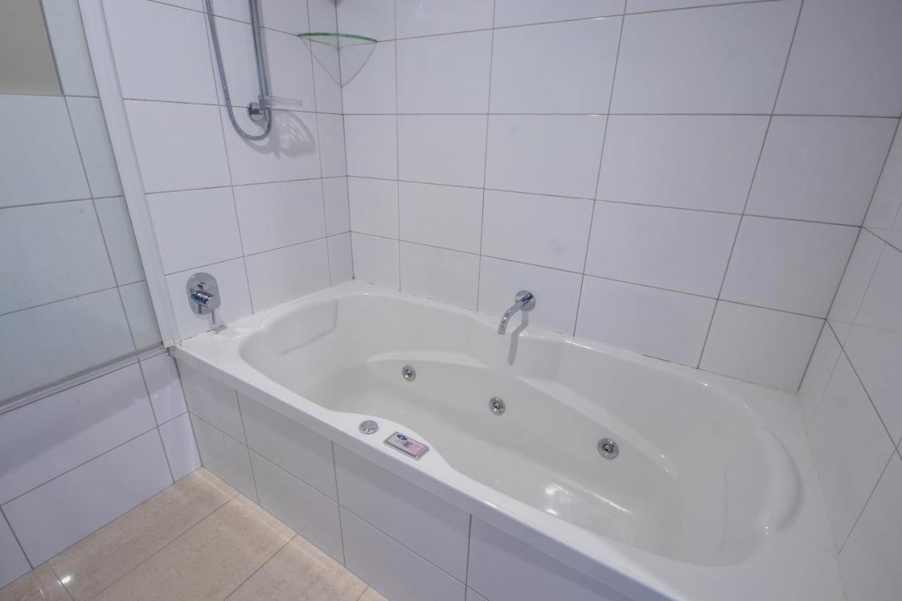 Amity Court Motel Stratford Εξωτερικό φωτογραφία