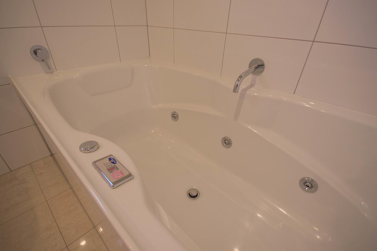 Amity Court Motel Stratford Εξωτερικό φωτογραφία