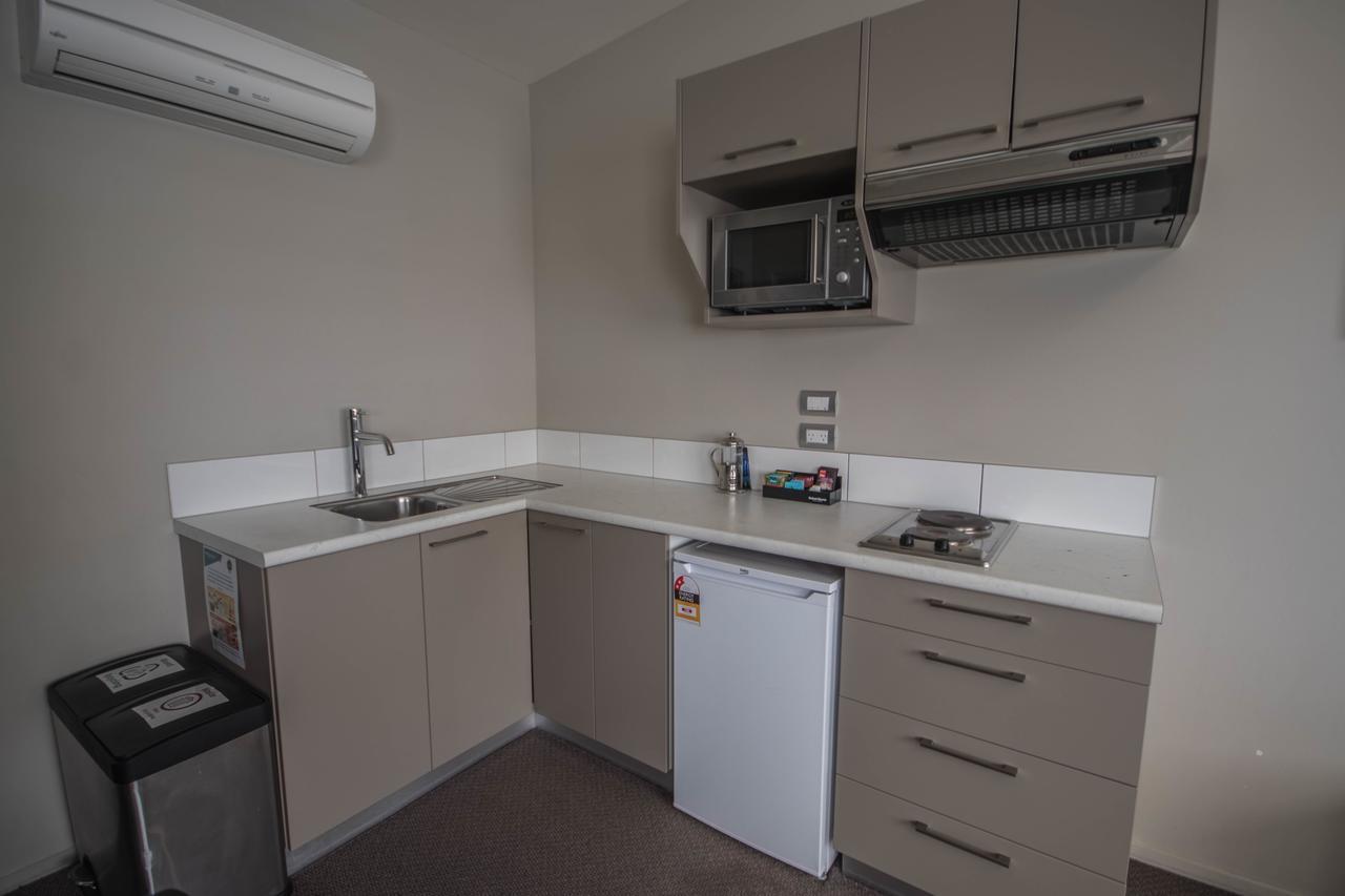 Amity Court Motel Stratford Εξωτερικό φωτογραφία