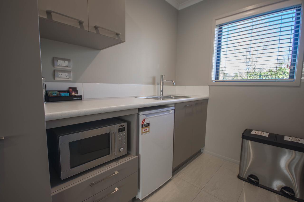 Amity Court Motel Stratford Εξωτερικό φωτογραφία