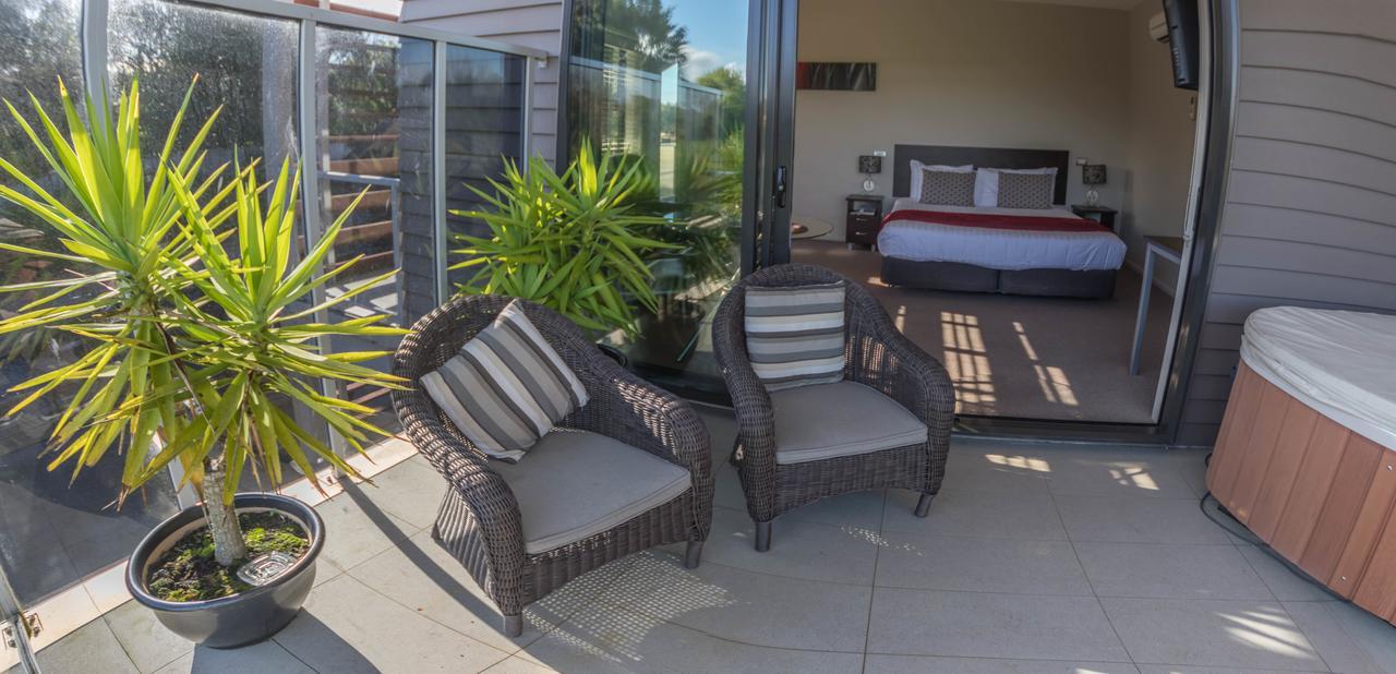 Amity Court Motel Stratford Εξωτερικό φωτογραφία