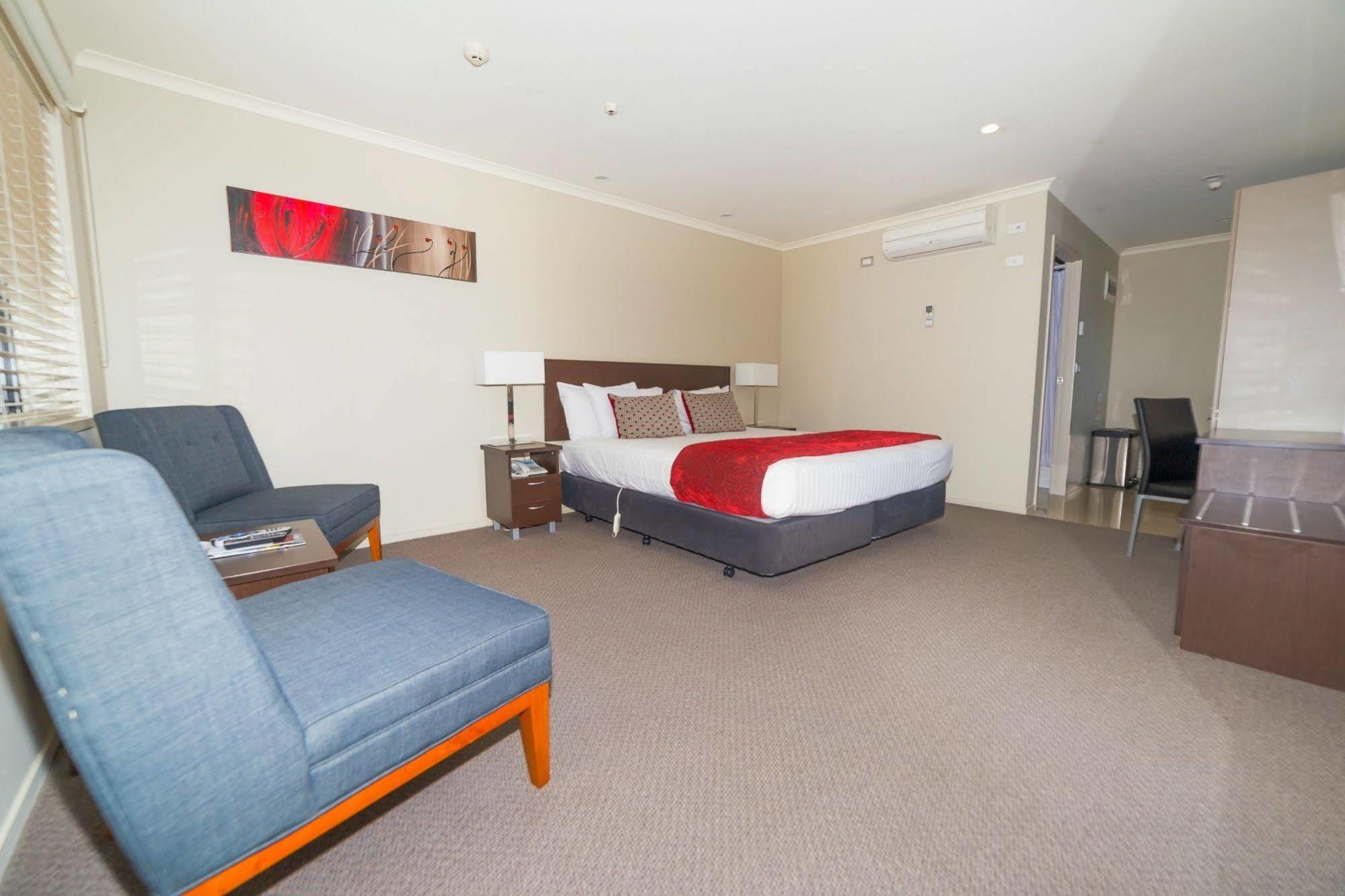 Amity Court Motel Stratford Εξωτερικό φωτογραφία