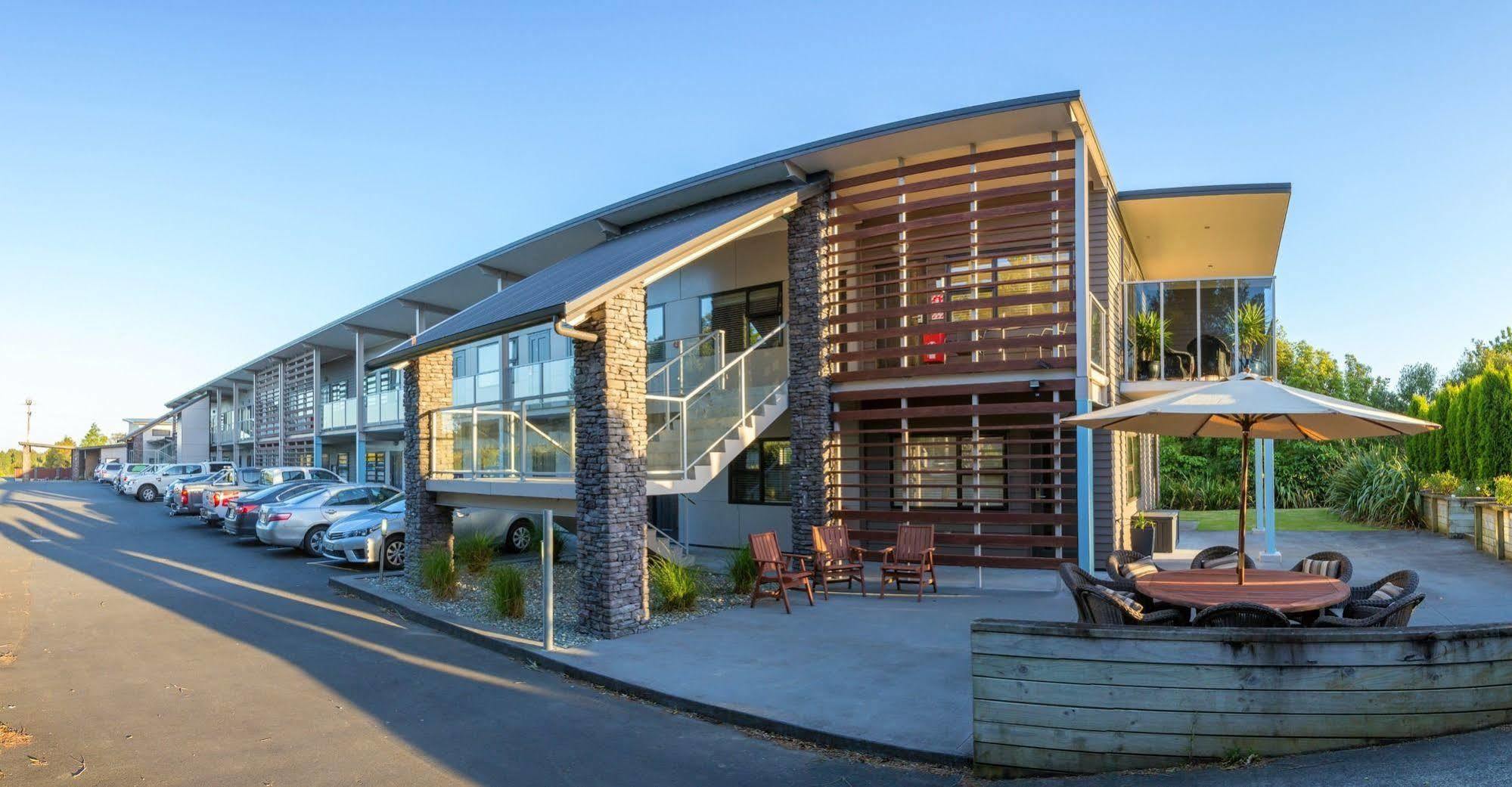 Amity Court Motel Stratford Εξωτερικό φωτογραφία