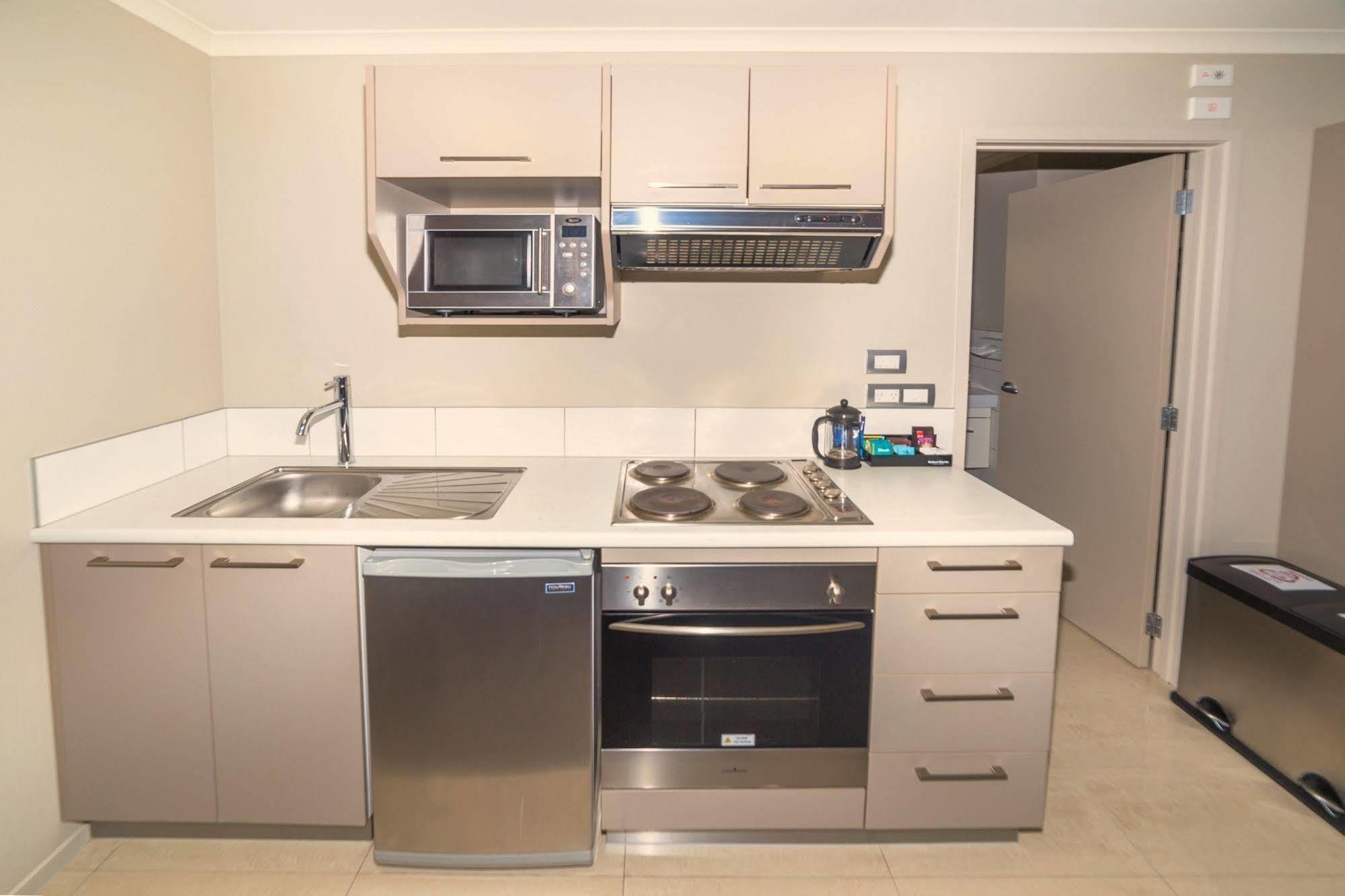 Amity Court Motel Stratford Εξωτερικό φωτογραφία