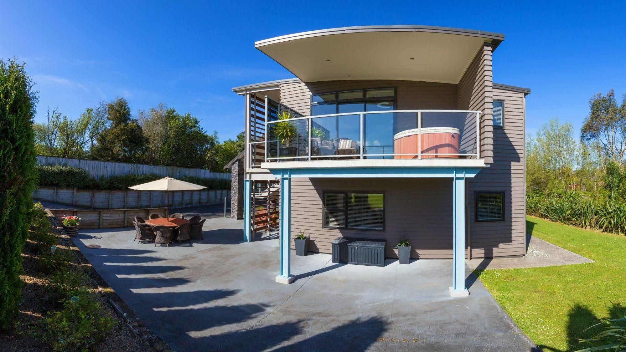 Amity Court Motel Stratford Εξωτερικό φωτογραφία