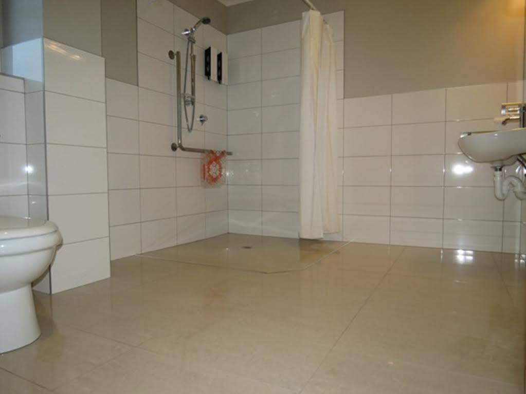Amity Court Motel Stratford Εξωτερικό φωτογραφία